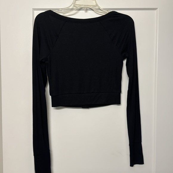 Black old navy crop top button up - Picture 3 of 4